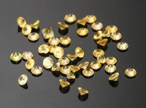 Samling uindfattede gule safirer, ca. 7,90 ct.