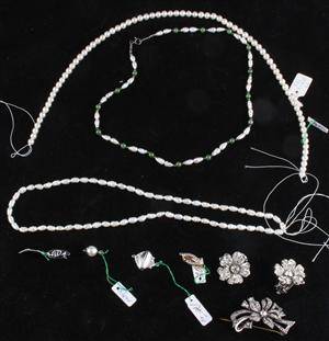 Samling Vintage smycken, Akoya Pärlcollier, silver brosch ,mm. 5