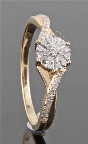 Diamond ring in gold approx.0.21ct.