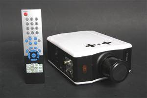 LED Multimedia projektør incl. vægloft-hængt 72