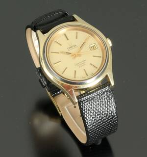 Omega Seamaster Cosmic 2000. Vintage herreur i stål med guldkappe, 1970erne