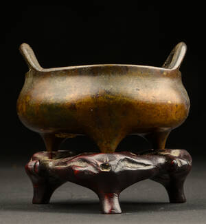 Kinesisk røgelseskar af bronze, 18001900-tallet