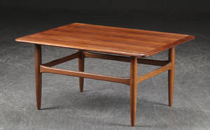 Kurt Østervig. Sofabord af palisander, model 195