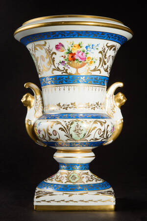 Prunkvase aus Porzellan, Atelier Le Tallec Paris, handbemaltes Porzellan, Mitte 20. Jahrhundert
