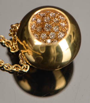 Jacqueline Rabun for Georg Jensen. Cave brillant halssmykke af 18 kt guld, ca. 0.63 ct