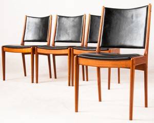 Johannes Andersen, Satz von vier Esstischstühlen Stühlen in Teak für Uldum Møbelfabrik 4