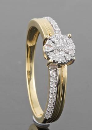 Diamond ring in 18kt approx. 0.21ct