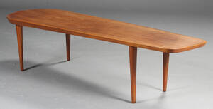 Arne Hovmand Olsen. Sofabord, model 180