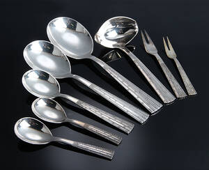 J.H. Quistgaard for O.V. Mogensen, Champagne serveringsdele af sølv 7