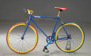 Von Braun. Fixiebike lakeret