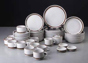 Desiree. Selandia kaffe- og middagsservice, stentøj. 58
