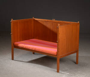 Nanna Ditzel. Barneseng Sofa af Oregon pine