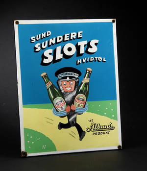 Sund sundere Slots Hvidtøl-et Albani produkt. Emaljeskilt ca. 1955