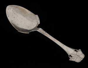 Bakelsespade i silver, jugend, 1919