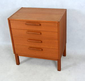 BYRÅ, 4-lådig, teak, 196070-tal.