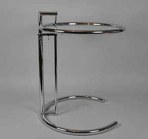 EILEEN GRAY. ADJUSTABLE TISCH.