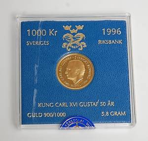 GULDMYNT, 1000 kr, 21,6 k, 5,8 g, Kung Carl XVI Gustaf 50 år 1996.