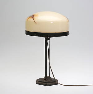 JUGENDLAMPA, 1900-talets första del.
