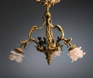 Lysekrone af forgyldt bronce, 1900-tallets 1 halvdel