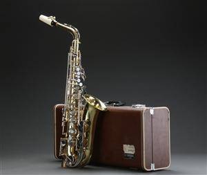 Yamaha. Alt saxofon, model YAS - 23