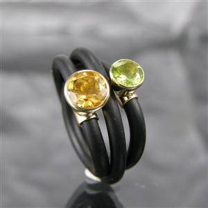 Kautschukring mit Gold, Citrin und Peridot