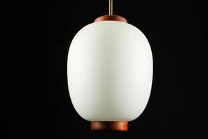 Bent Karlby, Kina pendel af opalglas,
