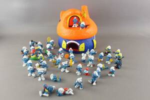 Smurfhus med smurfar