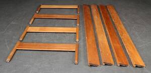Hans J. Wegner. Et par enkelt senge af eg, 2