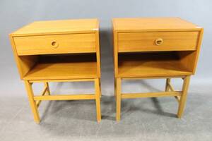 Sängbord i teak 1 par