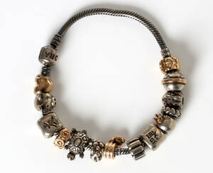 PANDORA, ARMBAND