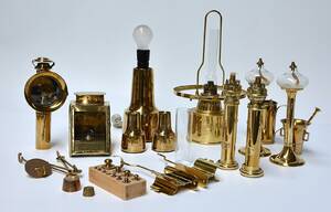 Samling messing, diverse dele