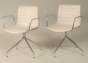 Lievore Altherr Molina. Par armstole, model Catifa 53 2