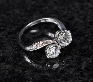 Tvillingring 18K Guld med diamanter 1946