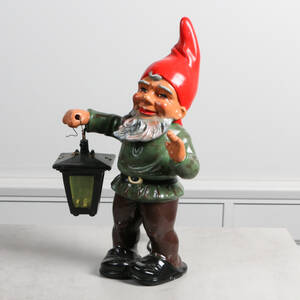 TOMTE med LYKTA, keramik