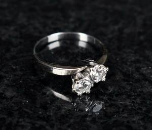 Tvillingring 18K Guld med diamanter