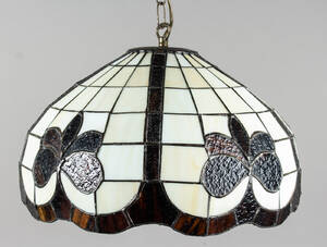 Lampe Hängeleuchte, im Tiffany Stil, Diese Ware steht erneut zur Auktion unter der Warennummer 5665649