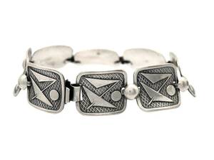 ARMBAND