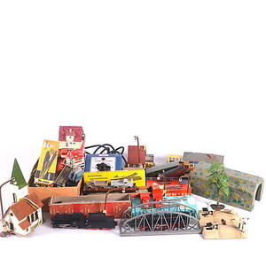 MODELLJÄRNVÄG, med tillbehör, Märklin.