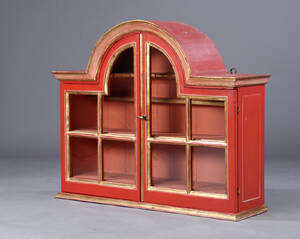 Vitrine hængeskab, ca. 1800