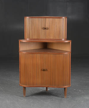 Hjørneskab af teak, ca. 1950 2