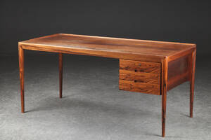 Erik Risager Hansen. Skrivebord af palisander, 1960erne.