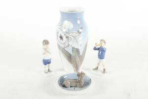 Royal Copenhagen BG. Figurer, fad og vase 5
