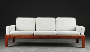 Illum Wikkelsø, tilskrevet. Tre-pers. sofa og to-pers. sofa af palisander 2