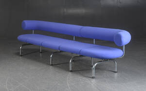 Johannes Foersom Peter Hiort-Lorentzen. Modul sofa, model Pipeline 2