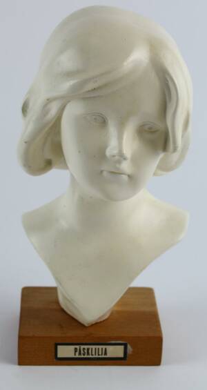 Figurin, Påsklilja, Astrid Taube