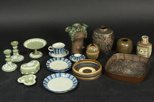 Royal Copenhagen Kongeligt Porcelæn, Bing Grøndahl m.m. Samling vaser m.m. 18