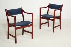 Hans J Wegner for Carl Hansen Søn to armstole 2