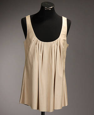 Utzon top af lammeskind i farven Beige str. 38