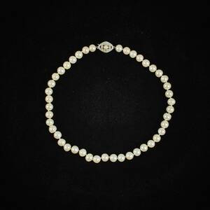 Pärlcollier