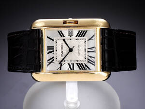 Cartier Tank Anglaise. Herreur i 18 kt. guld med original rem og spænde, 2000erne